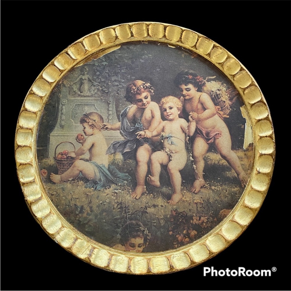 Vintage Sezzatini Made in Italy Hand Painted Round Florentine Tole Tray Cherubs